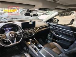 نيسان ألتيما